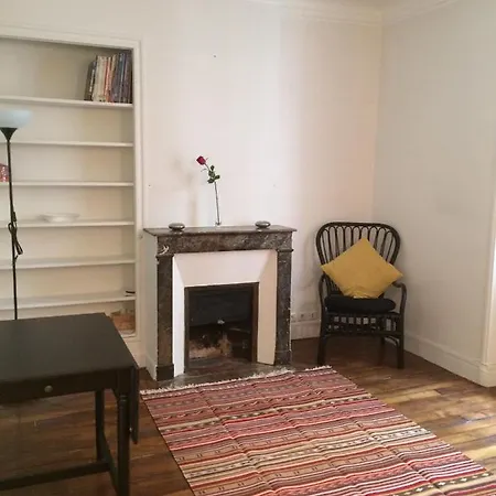 I Montmartre Apartment