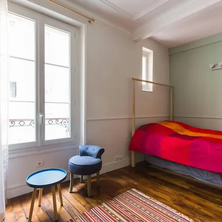 I Montmartre Apartment Paris